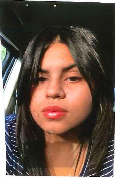 10) Angely Marie Márquez Pérez (17 años)- Fue reportada desaparecida por su padre, Ángel David Márquez Cruz. - Fue vista por última vez en horas de la madrugada del 11 de junio en su residencia en el edificio I-9 del residencial Manuel A. Pérez, en Hato Rey.