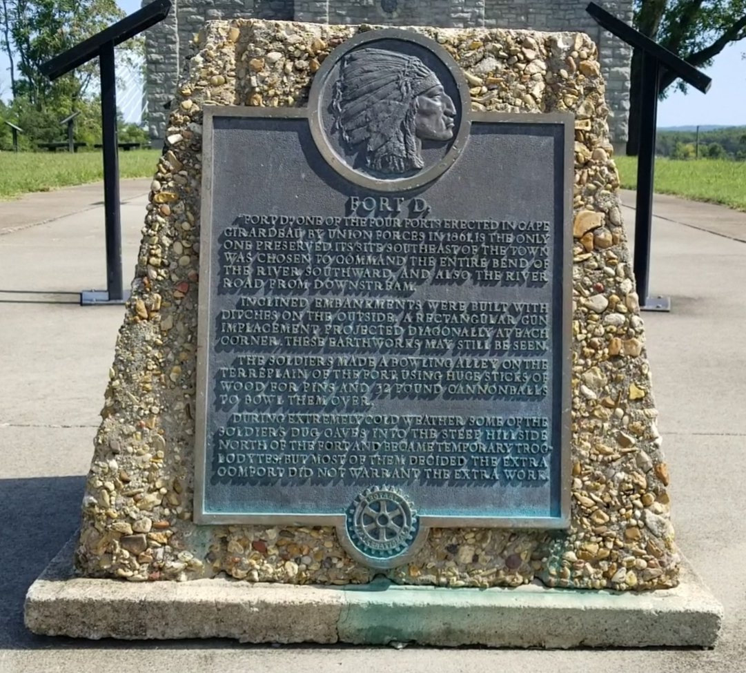 Fort D in Cape Girardeau. Never knew the Powell connection. That alone makes this stop valuable. – bei  Fort D