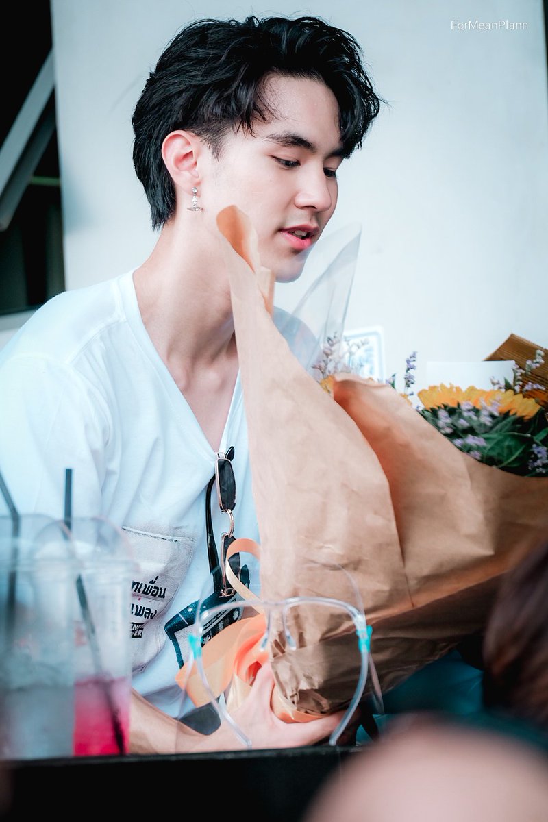 NN_1oobias's tweet photo. ลงรูปฉลองความแมส 
@leo_prp 
#บทเพื่อนบทเพลง
#FriendForever #1dayday1 #leotheplug #leopeerapun #leo_peerapun #leo_prp https://t.co/hCuBhXgxXp