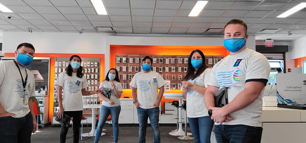 Alina Elekes (@alina_elekes) on Twitter photo AT&T Elmhurst!!! Celebrating #HispanicHeritageMonth! AT&T esta aqui para servirle! #WeAreGLM
@Randyconnectsu @GLMConexion <a href="/conexioncoalit1/">conexioncoalition</a> <a href="/PaulaVofGLM/">Paula</a> <a href="/OanaCioata/">Oana Cioata</a> <a href="/CynthiaGofGLM/">Cynthia Gomez</a> AT&T Elmhurst!!! Celebrating #HispanicHeritageMonth! AT&T esta aqui para servirle! #WeAreGLM
@Randyconnectsu @GLMConexion <a href="/conexioncoalit1/">conexioncoalition</a> <a href="/PaulaVofGLM/">Paula</a> <a href="/OanaCioata/">Oana Cioata</a> <a href="/CynthiaGofGLM/">Cynthia Gomez</a>
