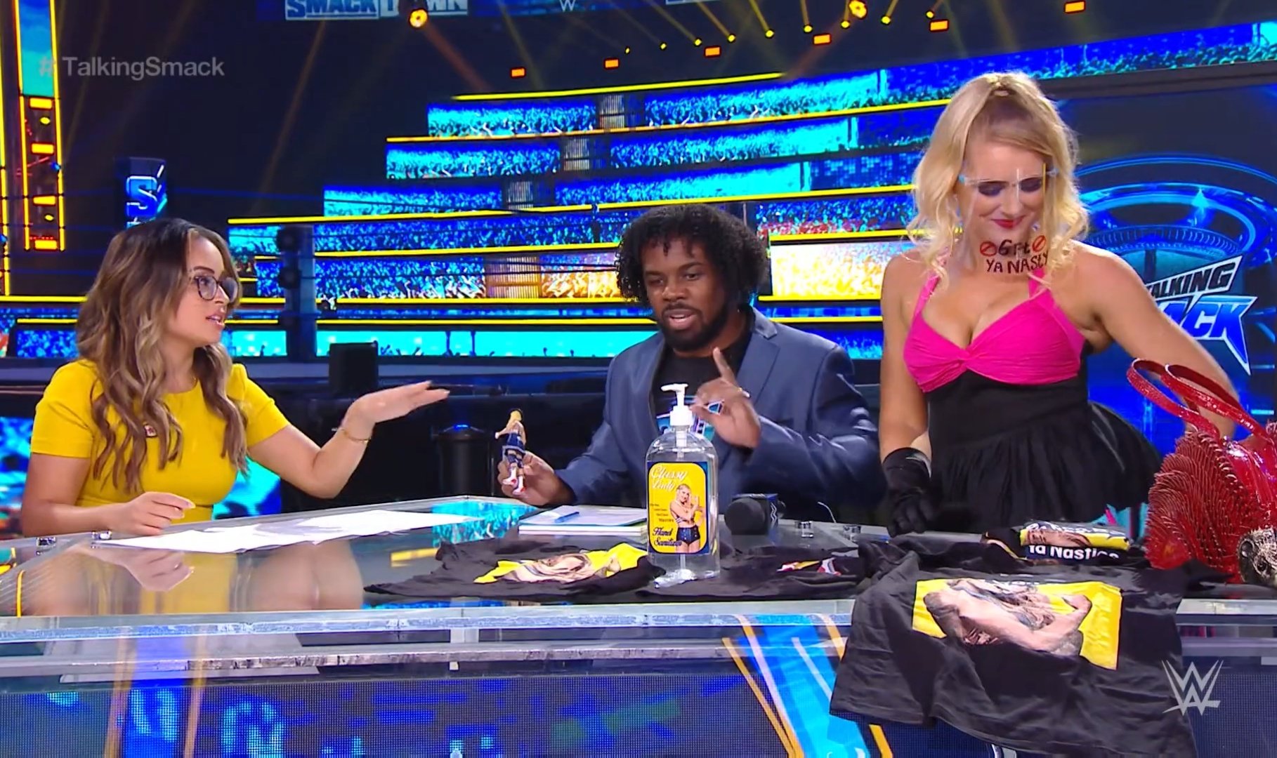 Lacey Evans Takes Verbal Shot To WWE Host Over Relationship Problems 1