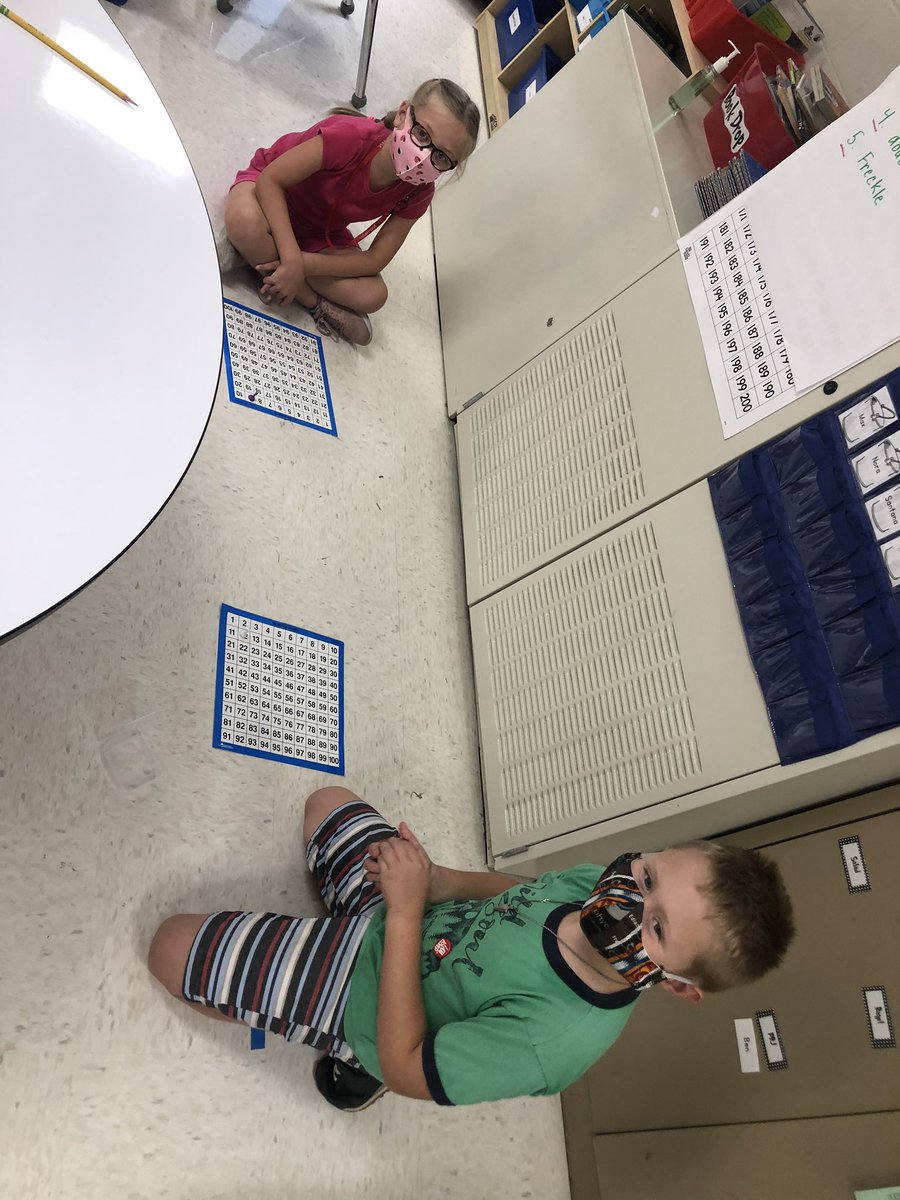 sfreysummit's tweet photo. Race to 100 with math facts! @summitbees #wearefhsd #beestweet https://t.co/rP4MeVfdgy