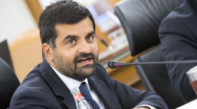 lacittanews's tweet image. "Non ho mai venduto la mia funzione", si è difeso lʼex presidente dellʼAnm, imputato a Perugia per corruzione, davanti allʼassemblea del sindacato dei magistrati

Diventa definitiva l'espulsione, per gravi violazioni del codice  #espulsionePalamara #presid lacittanews.it/2020/09/20/cao…