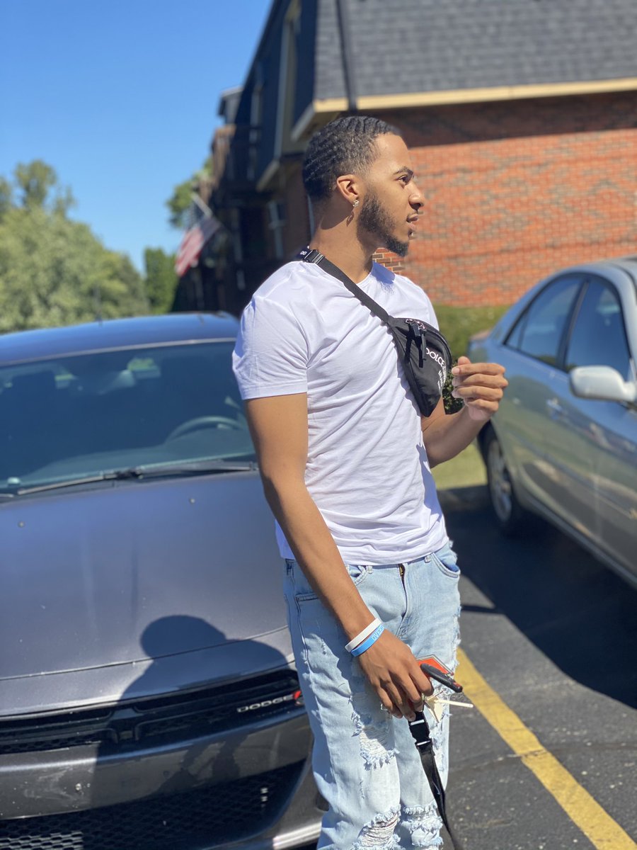 810SIXX's tweet photo. Youngin from the trenches....🤧 https://t.co/kXS3UPMiOD