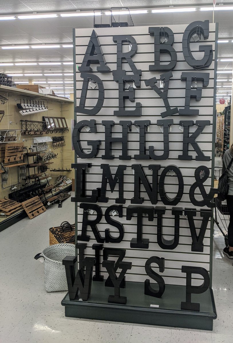 LS_Science_Mom's tweet image. I notice a new storefront. Hobby Lobby. Nope. I can't just ignore it. Just some little thing to honor this amazing life that we have lost. Petty perhaps, but maybe it made someone smile, someone have hope. #smallactsofresistance #RIPRBG #RuthBaderGinsburg #RBG #RBGRevolution