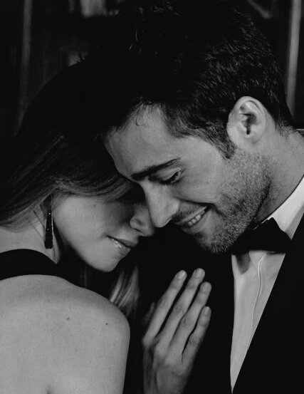 0mysky's tweet image. Nothing, and no one can change this feeling that I feel only for you. 
My heart belongs to you in my days and night you live in me