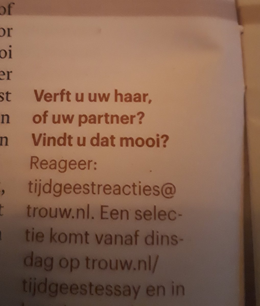 mkrommendijk's tweet image. Ik lees steeds: Verft u uw haar of verft u uw partner. 😂

De oproep staat bij een zeer lezenswaardig artikel over je haar grijs laten worden en niet met de mode van het verven mee te gaan.
#ambigu @trouw #tijdgeest #teamgrijs