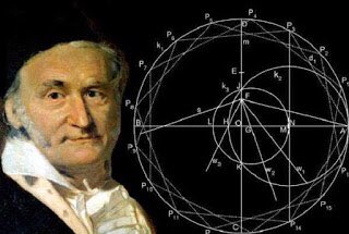 Sude Sel’in ‘Matematikçilerin Prensi’ olarak da bilinen Carl Friedrich Gauss’u anlattığı “Sayıları Toplayan Adam” başlıklı yazısı yayında. 

dahadergisi.blogspot.com/2020/09/sayila…