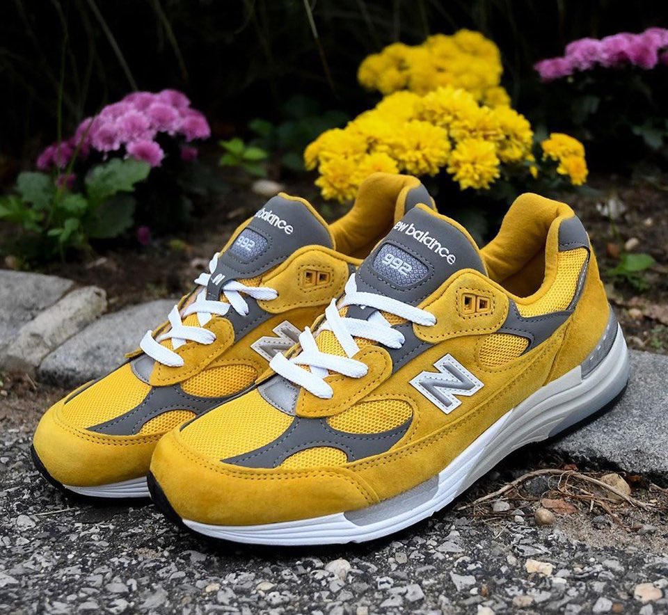 new balance 992 yellow grey