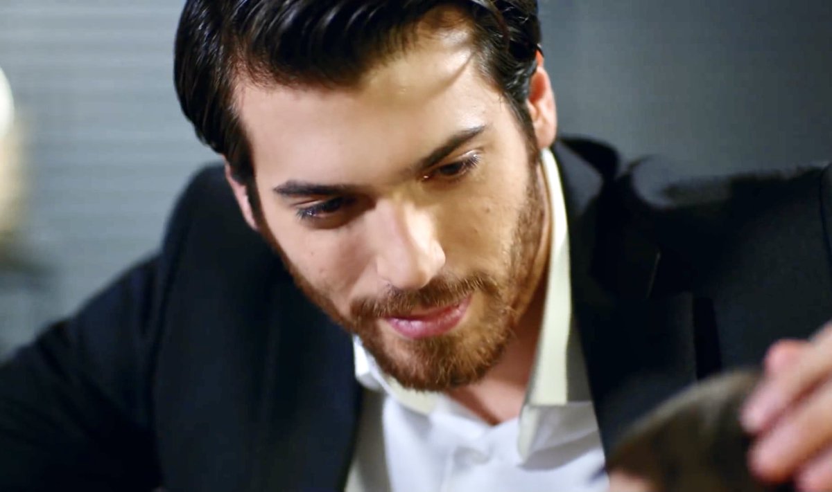  #EzGür as  #NazFer  12 Bölüm            17 Bölüm  #BayYanlış     •      #Dolunay