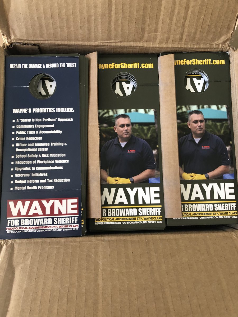 HWayneClarkJr's tweet photo. 🚨🚨Finally back in stock with door hangers!!  The amount of support and help throughout the county is amazing. THANK YOU you all!  

#wayneforsheriff
#safetyisnonpartisan
#readytolead https://t.co/VFMKyd9Tdo