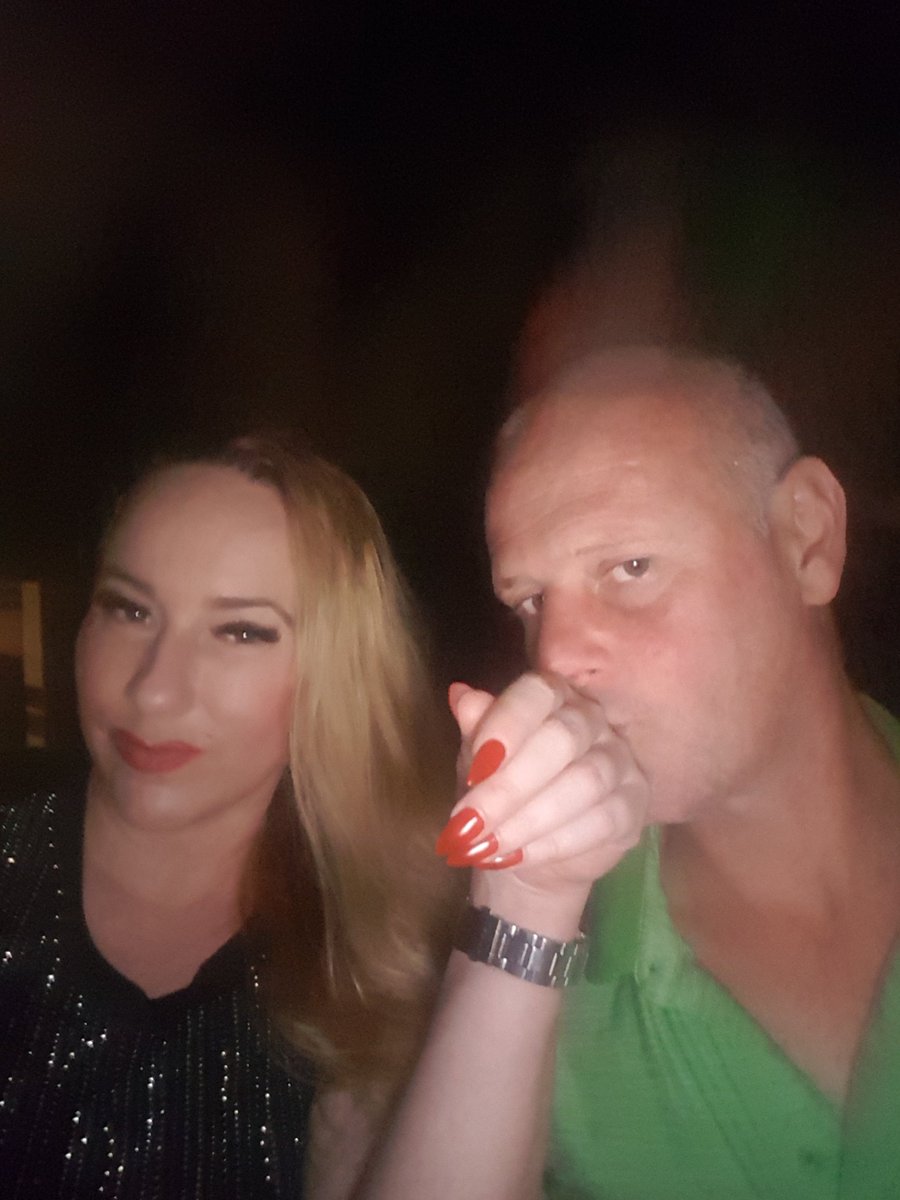 ChristianKarab2's tweet photo. Mit meiner #Herrin @DominaSchweiz gerade am #Katzensee bei #Zürich an neuen geilen Clips zu machen. Freut euch!
@DominaSuperior @fenris72 @bdsm_europa @BDSMLOVERFANS @john_rampageRT @RobertGiguere59 @rt_sissy @rtjackass @InfiniteAntonym https://t.co/48fHhi7oF9
