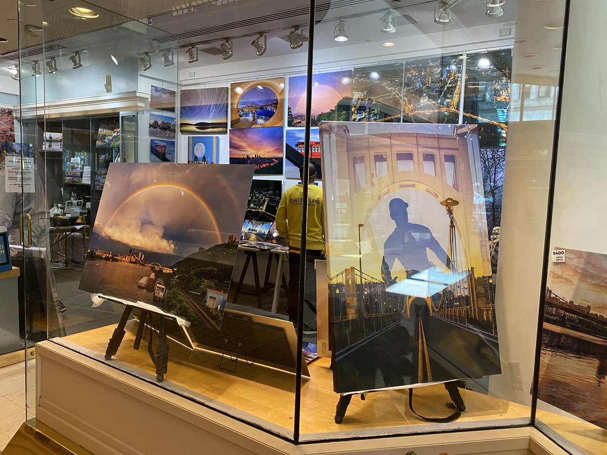 DaveDiCello's tweet photo. I realize my earlier tweet said I’m open until 3, but I’m actually open until 4. Sorry about that; today has been absolutely crazy. Hope to see yinz in the next hour...still have this black and gold triptych looking for a good home too. https://t.co/9rNzh4B359