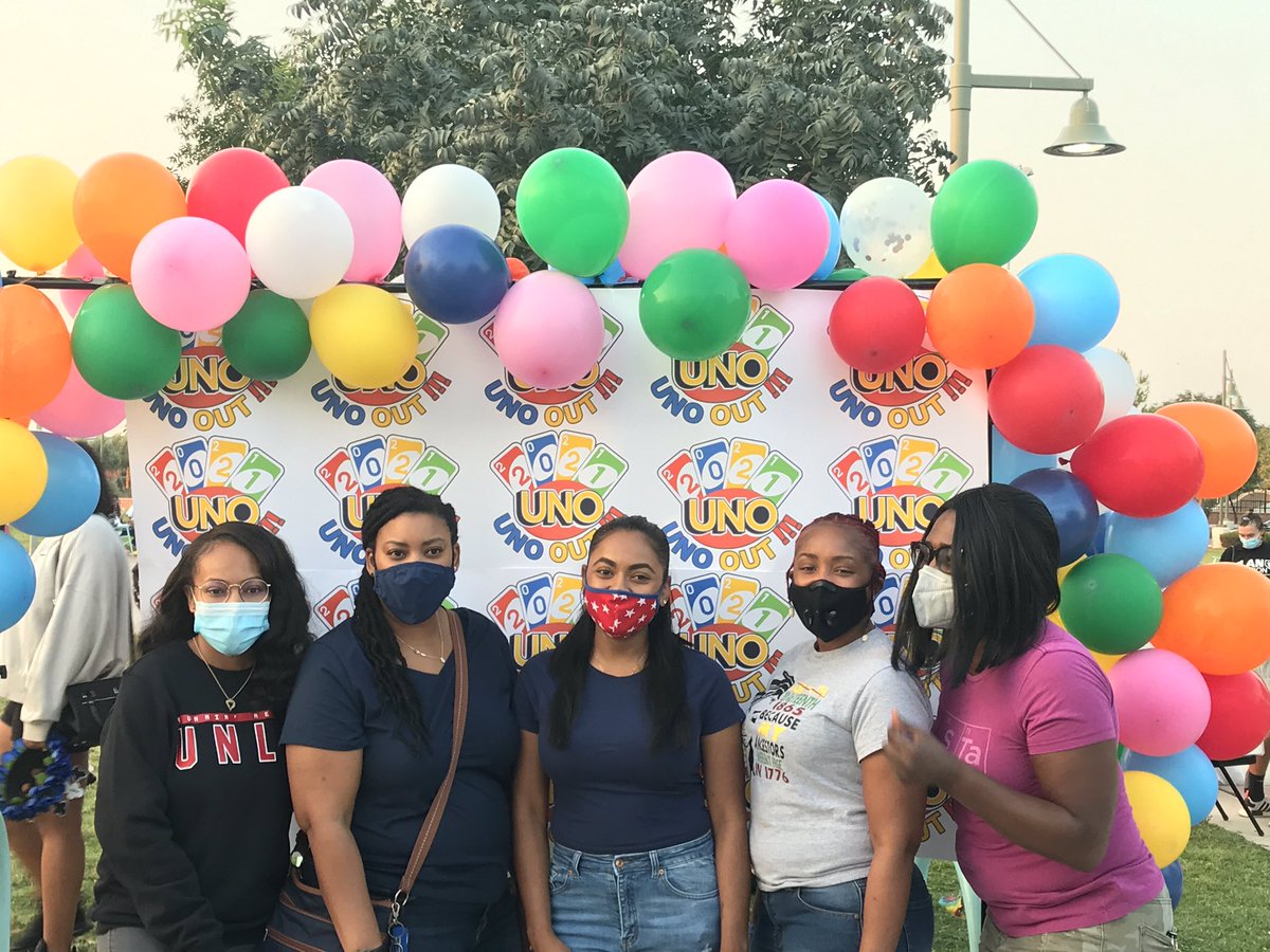 Daniele4mayor's tweet image. Today’s High School Senior Sunrise socially distanced event @CraigRanchPark was a complete success! Thanks to @KasinaBoone @FaithOrganizing @PLANactionNV  #squadgoals2thepolls FYI, 4 those who care about the truth, there was NO Congressional Members Dem or Rep. in attendance #AD1