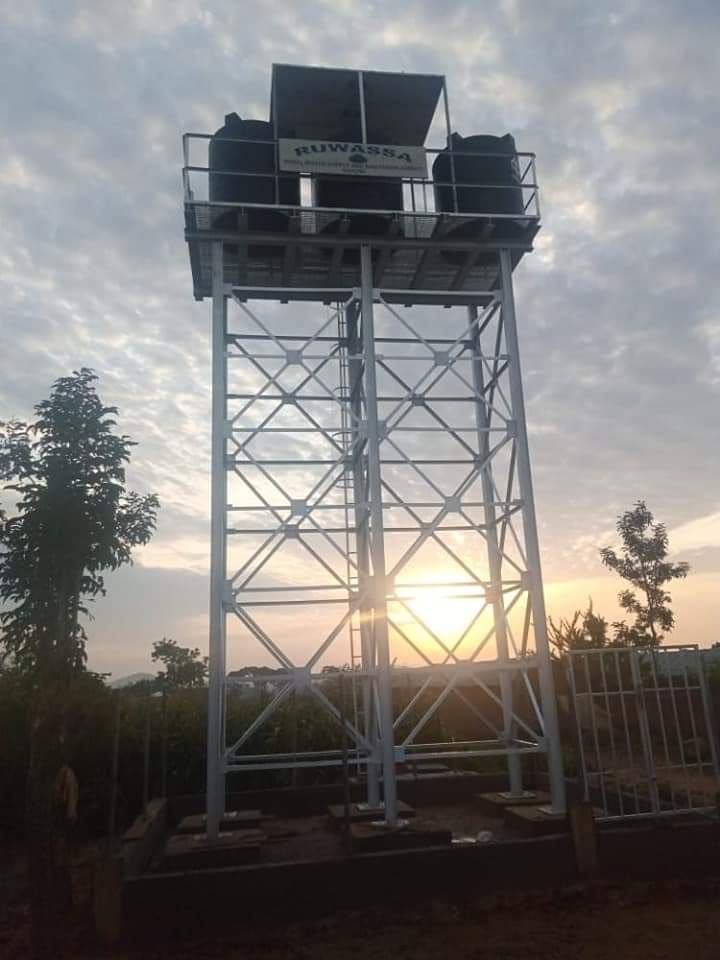 madammofficer's tweet photo. Construction of Solar powered motorized Borhole at "Gamagira" lere Ward,Lere local government Area by #Kadruwassa.
#Project_Status:ongoing @KDRUWASSA @munirtech https://t.co/UeY4xqro9A