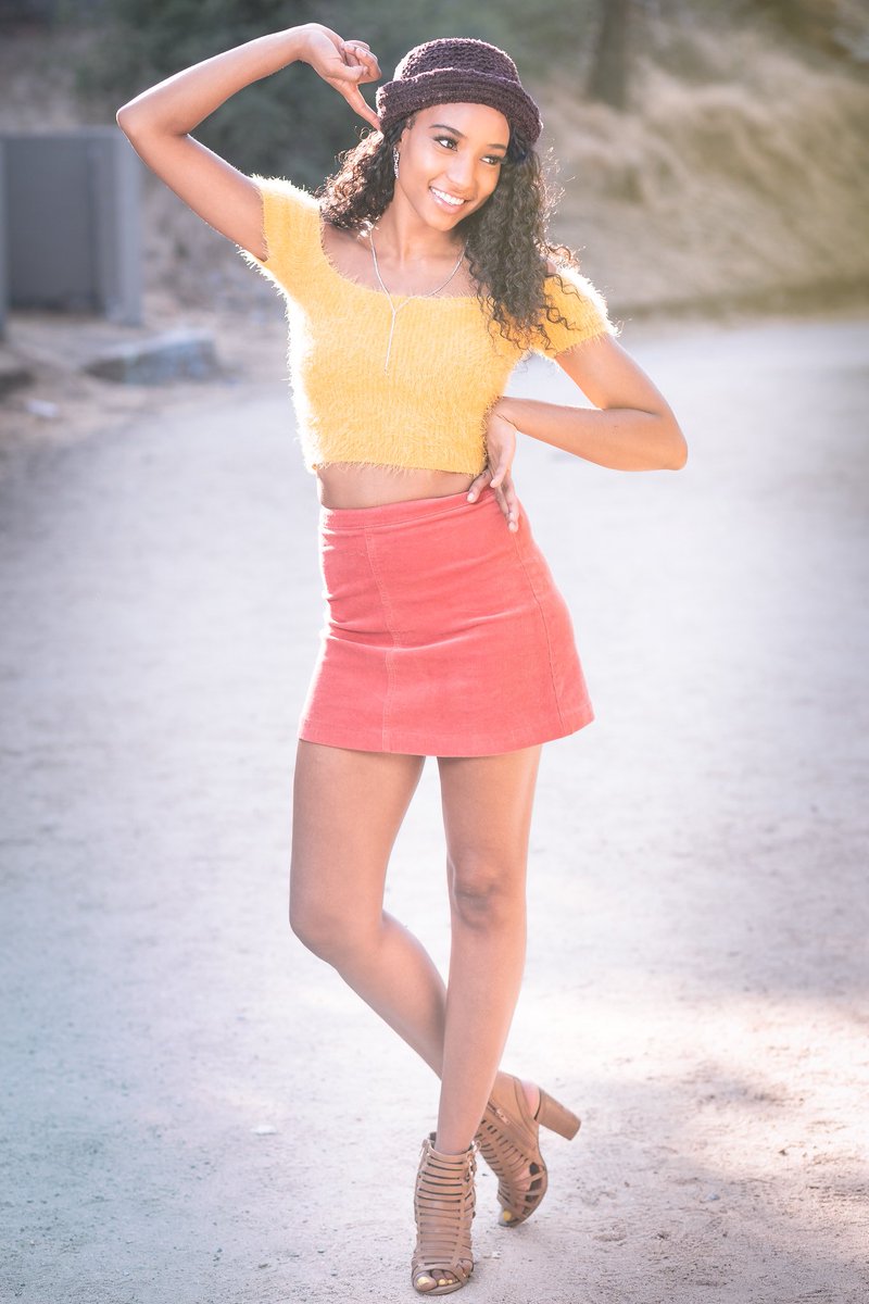 Letsbedesi's tweet photo. Another shoot #Desireeparker https://t.co/NDwlrbGcOa