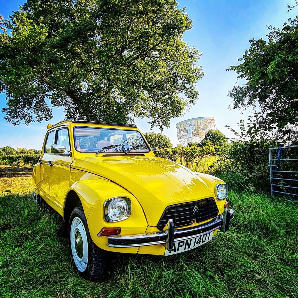 mmmurry's tweet photo. Drive out to #cheshire to take in the sites - #jodrellbank at the end of summer. 

#citroenfanphoto #dyane #dyane6 #citroendyane #citroenclassic #dyanegram #citroendyane.
#citroenvintage #citroen #2cvgb #voitureancienne #602cc not a
#2cv #2cv6 #citroe… https://t.co/dH1ylUJxgM https://t.co/9yr5cyDADL