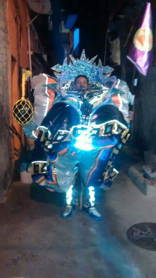 Blayd021's tweet photo. Tbt do carnaval pprt que sdds ✌🏽 https://t.co/8m7URrkGTg