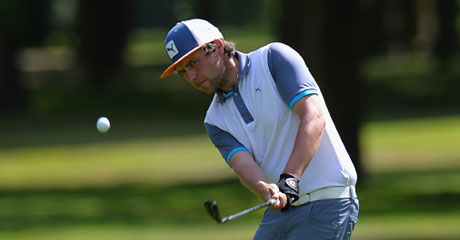 PGA_Ireland's tweet photo. day one in the books @ConnemaraLinks 
@NeilOBriain leading with a brilliant 65 (-7)
scoring - https://t.co/OkMDoutHFr https://t.co/Dt6zCwNEeG