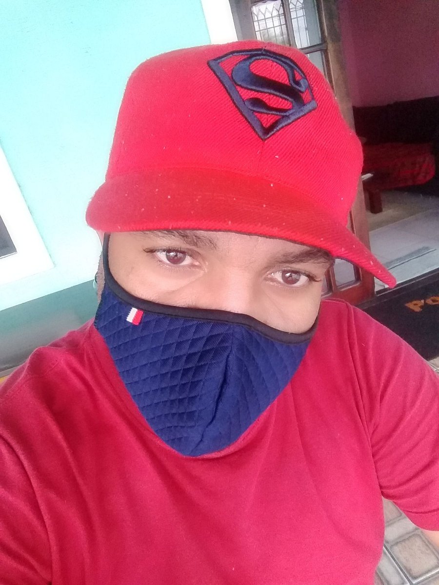 Utilizei a Camera360 para tirar uma foto foto, venha ver!