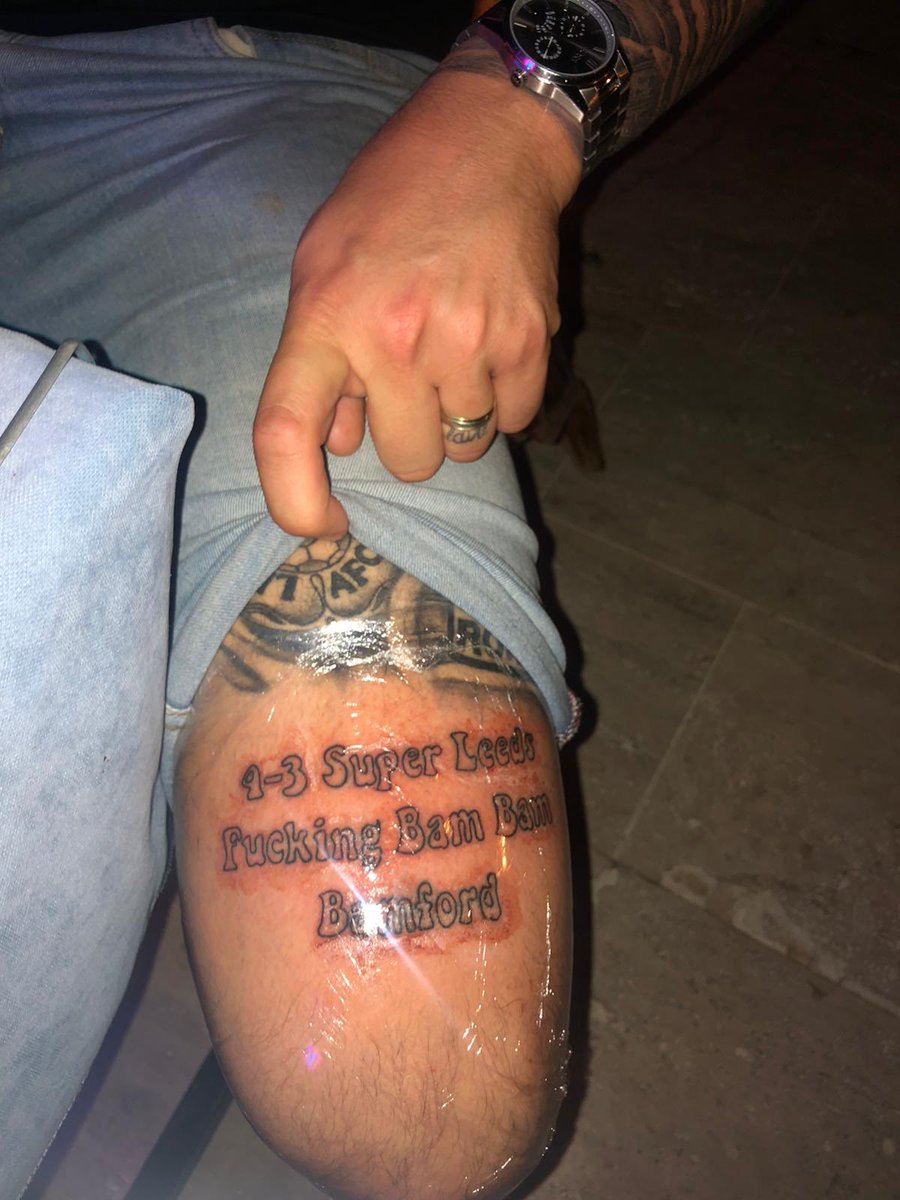 One of our lads thought this was a good idea in Marmaris after today’s game <a href="/andrearadri/">Andrea Radrizzani</a> <a href="/PatrickBamford1/">Patrick Bamford</a> <a href="/LUFC/">Leeds United</a> 👀👀👀😂😂😂. #bambambamford