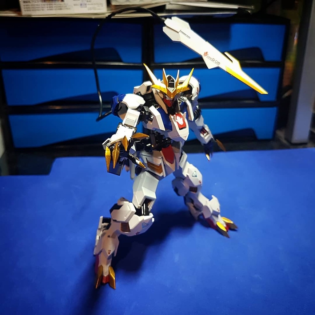 isamuad's tweet photo. Lupus REX without weapon is still have an agressive look #robotspirits #metalbuild #barbatos #bandai #gunpla #gunplabuilder #gunplafrance #gundam #gundambarbatos #mechagaikotsu #plamo #instagundam #mobilesuitgundam #anymoon #nipponyasan #ibo https://t.co/iKyxGqY8hg https://t.co/uH4Wnn0Evy