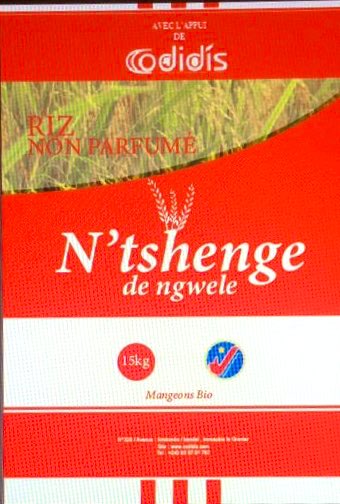 p_kissimba's tweet photo. Je ne me lasserai jamais de me battre afin de mettre sur vos tables et vous faire découvrir les produits du terroir et encourager les producteurs locaux.Mon repas du samedi @central_sage @AndyBemba @KakelMbumb @guyntoto @CherekaneS @CybelleKamba @24Biodrc @CodidisCongo #Bisoshop https://t.co/gFhjeZD5Xa