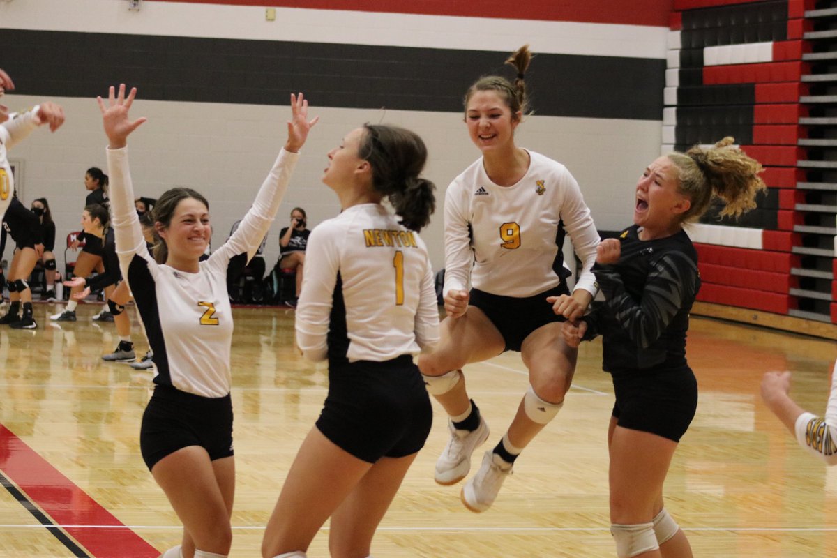 NewtonHSKS's tweet photo. Newton takes down Derby in straight sets 26-24, 25-15 and move to 2-0 on the day! Next up against Eisenhower https://t.co/j9bzyOWgQl