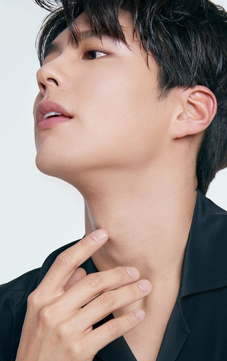 💭 on X: can we talk about bogum's side profile with his long