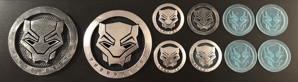  #giveaway time! In honor of  @chadwickboseman and his amazing performance as  @theblackpanther I’m giving away these  #BlackPanther coins (8) and medallions (2). The file was created by  @3dprintingmagic. Winners will be picked November 29th. Rules follow: