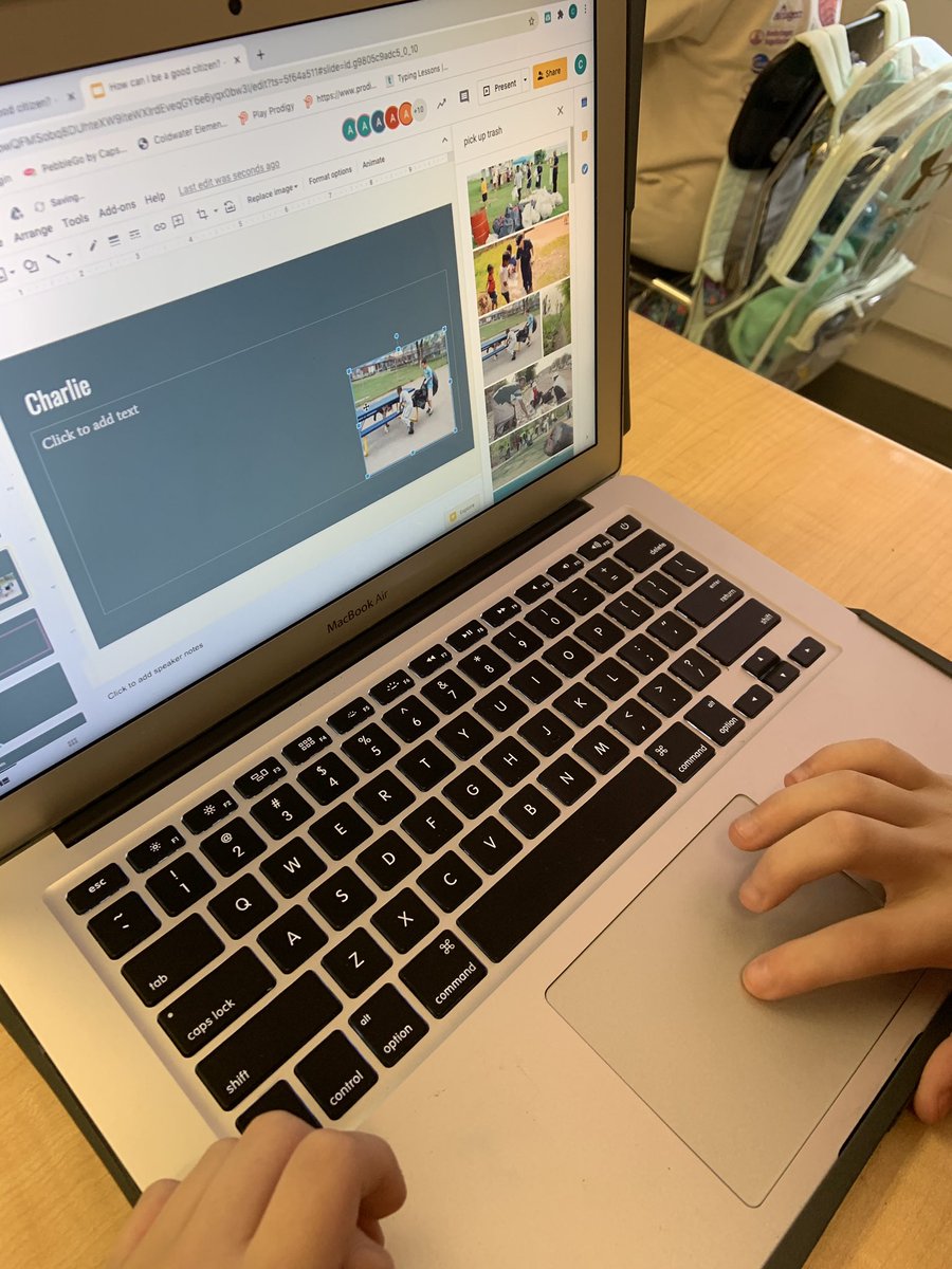 Mrs. McWilliams’s fourth grade class celebrating Constitution Day 2020 at CES. Drafting a virtual class constitution and adding the rights and responsibilities that make us good citizens. 🇺🇸 #ceslead #connectoxford
#GoBigO <a href="/ocsjackets/">Oxford City Schools</a>