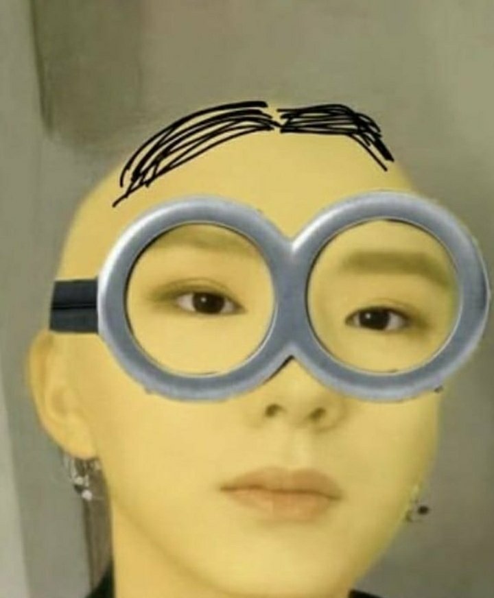 JksBomb's tweet photo. I'm rolling on my floor skksskkk I mean it 😂😂😂 https://t.co/3bjcR4nZB9
