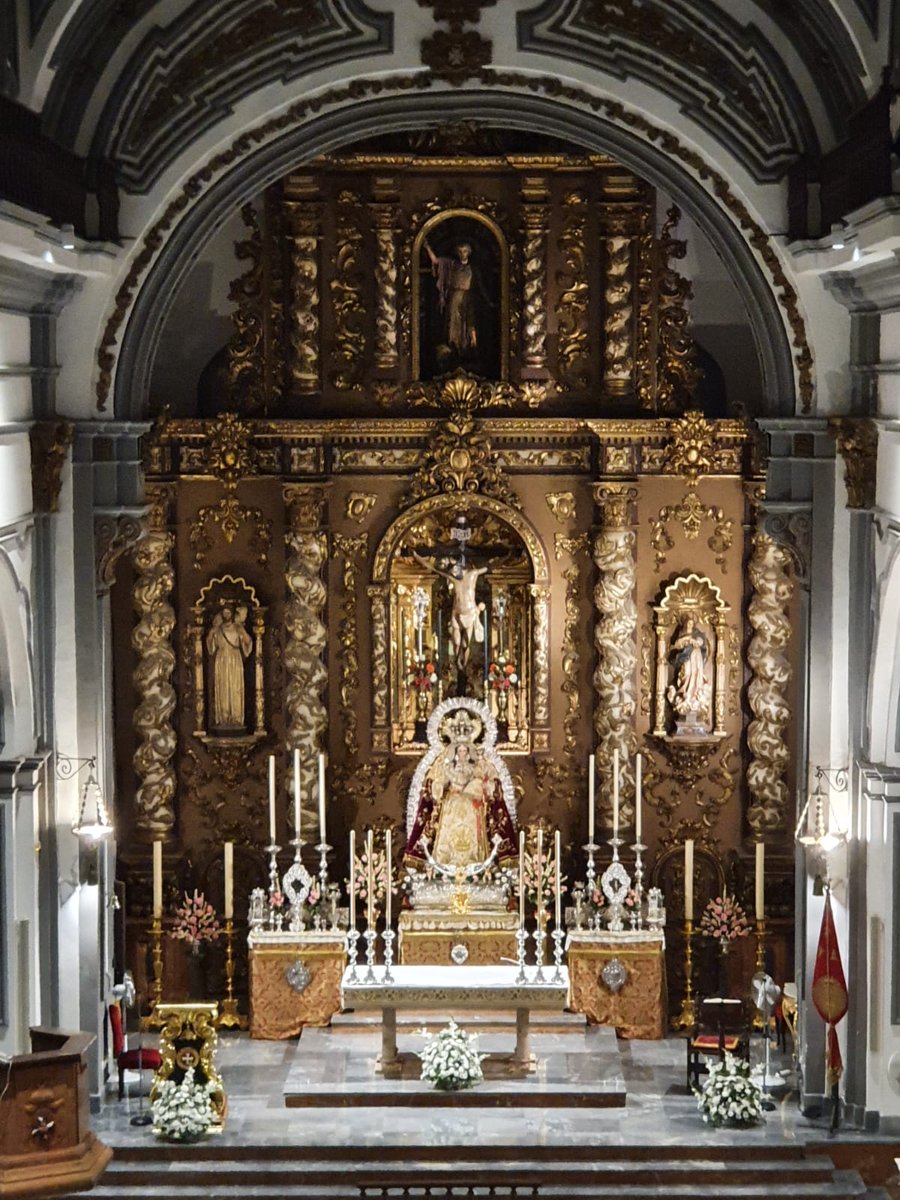 LosRemediosMLG's tweet photo. Como siempre que la ilusión nos puede, y aunque no sean horas, lo compartimos ❤

Ntra. Sra. de los Remedios ya en el presbiterio de San Juan para la celebración de la Misa del Patronazgo a las 12 horas.

¡Ave María! https://t.co/lQEMJxPd5J