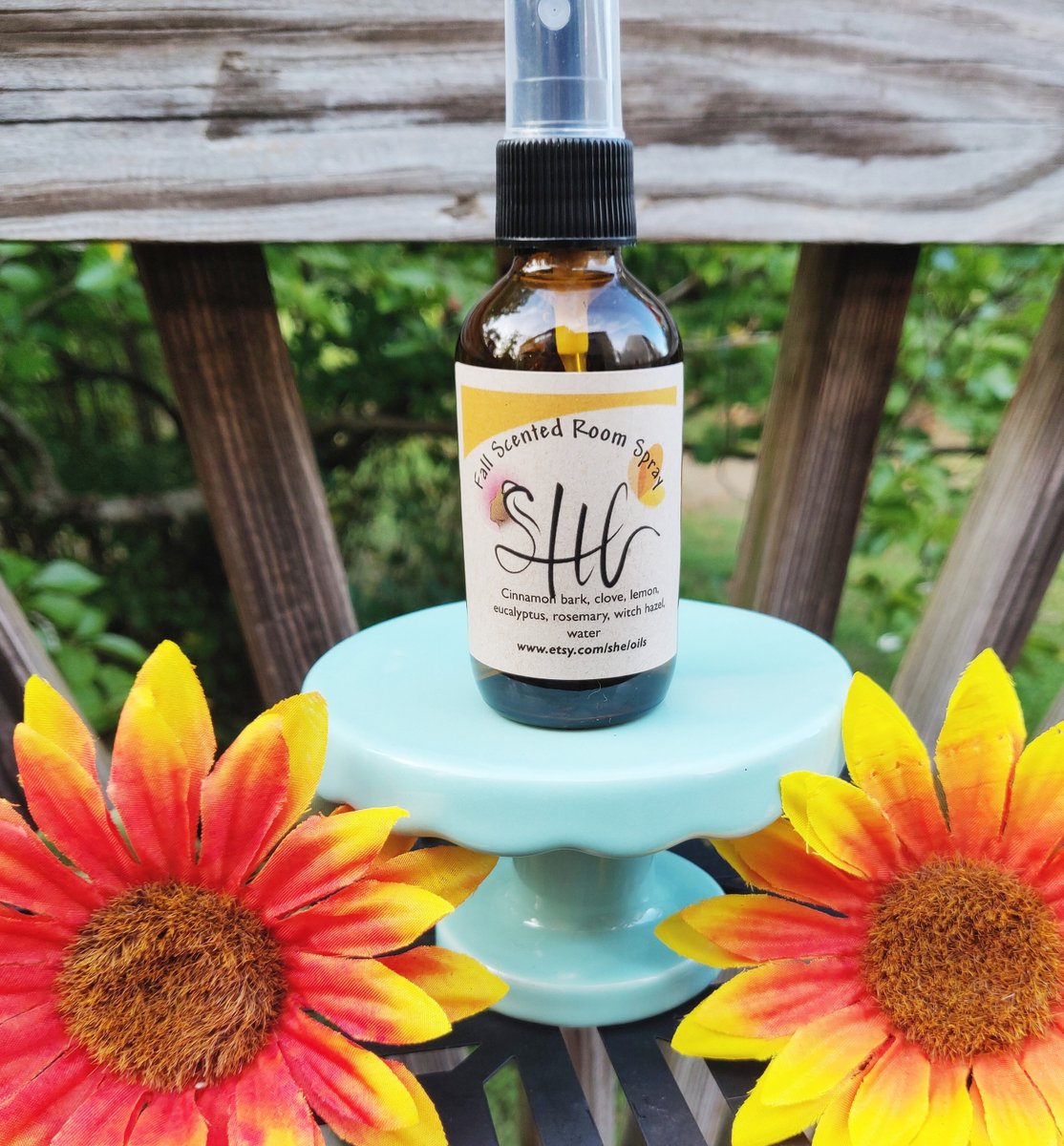 Excited to share the latest addition to my #etsy shop: Fall Scented Room Spray etsy.me/2Hi17dR #kids #adults #babies #essentialoil #infused #gifts #roomspray #roomfreshner #linenspray