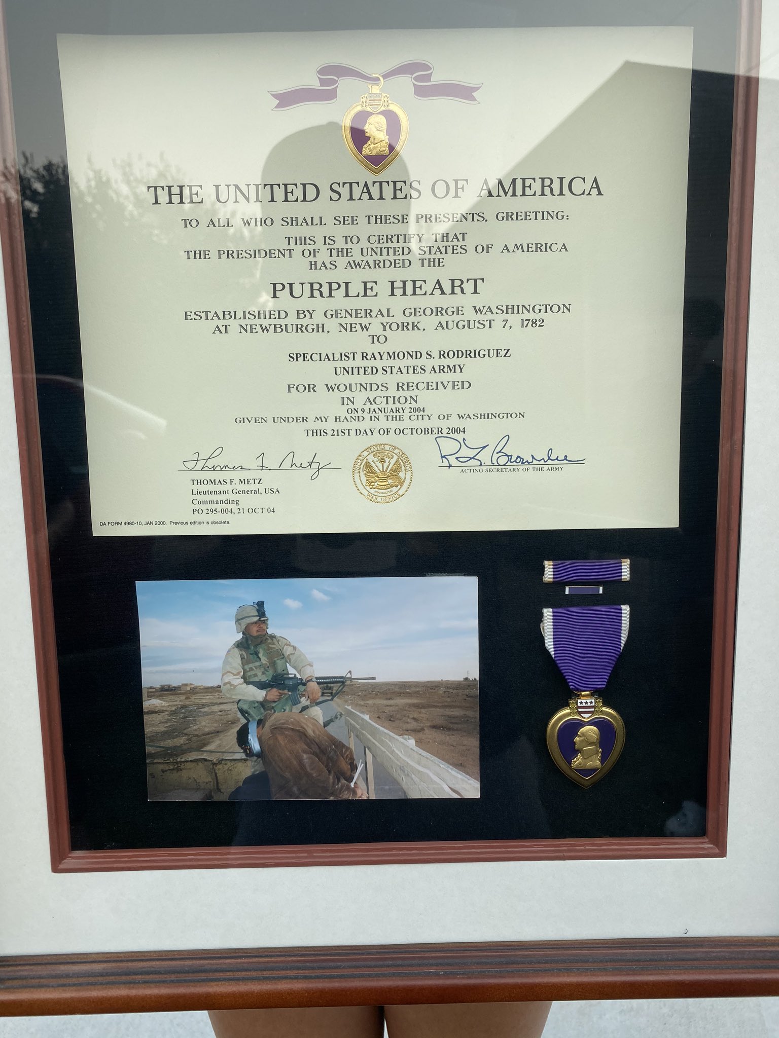 rodney-smith-jr-on-x-i-had-the-honor-of-knowing-mr-rodrigues-s-lawn-in-dallas-tx-he-served-12-years-in-the-u-s-army-from-91-96-then-re-enlisted-after-9-11-he-received