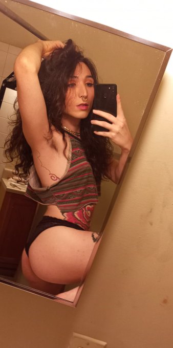 shooting a new set for my onlyfans tonight! ❤  https://t.co/uuCU2q7XOo only 5$ for your first month!<a href="/tag/tgirl"class="tags"><span>#tgirl</span></a><a href="/tag/trans"class="tags"><span>#trans</span></a><a href="/tag/groobygirl"class="tags"><span>#groobygirl</span></a><a href="/tag/transpride"class="tags"><span>#transpride</span></a><a href="/tag/onlyfans"class="tags"><span>#onlyfans</span></a>