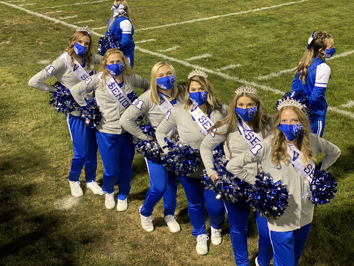 Bluelion_cheer's tweet photo. SENIOR NIGHT 💙📣 https://t.co/RkYm00eGcc