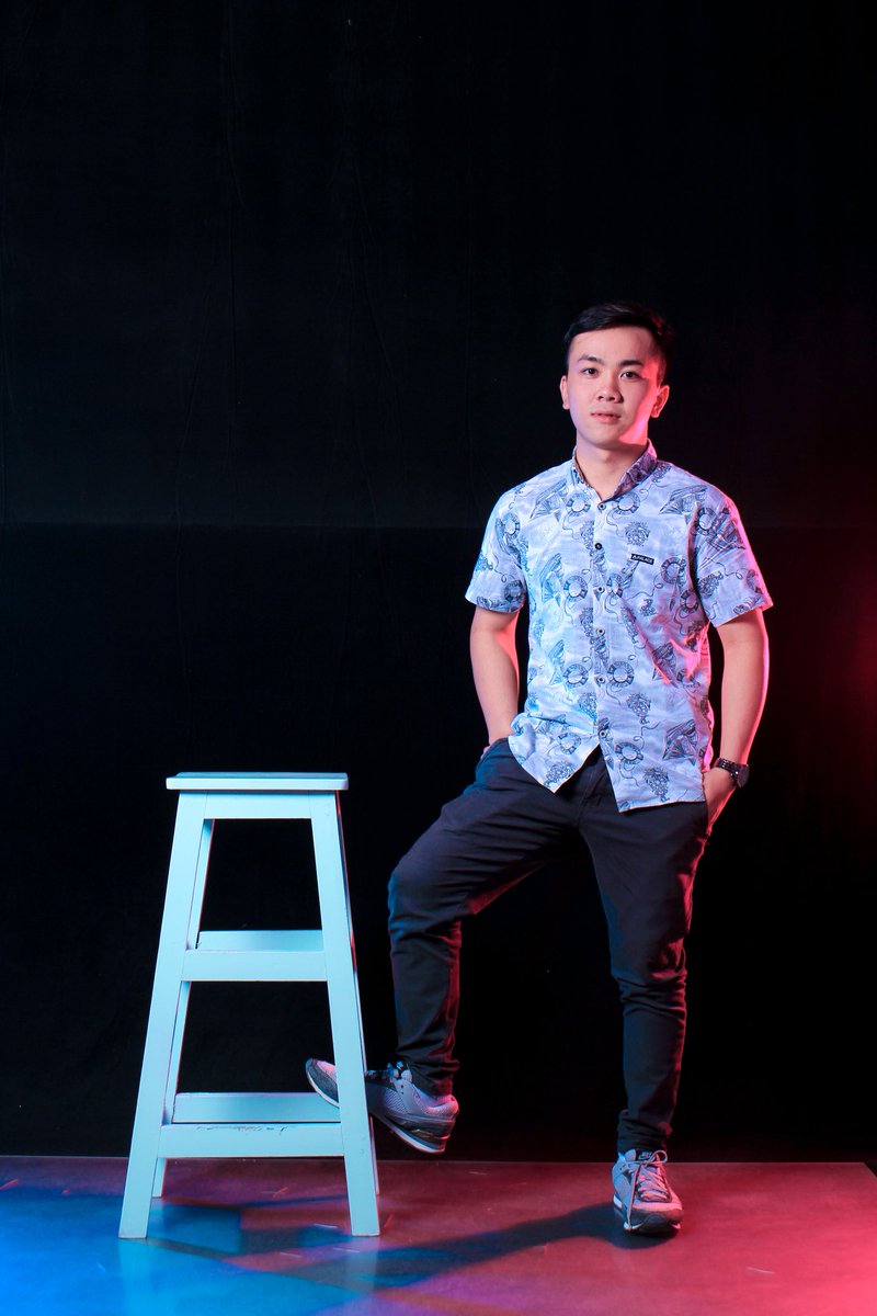 Ada pinguin makan pepaya? 
Nungguin ya 🤪
📸@populartasik