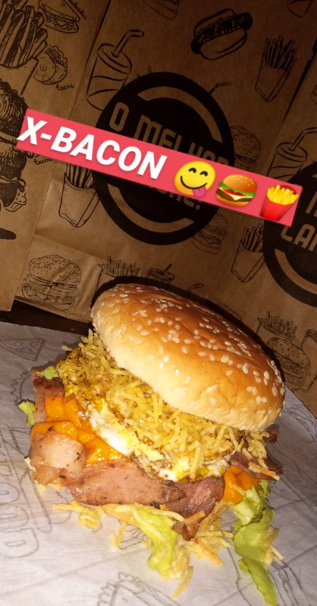 Vgomes379's tweet photo. Rapaziada que Puder da RT vai deixar Forte 💪🏼 
#KingBurguer 
https://t.co/VE5LG5FKB2 https://t.co/PLKGxAWocT