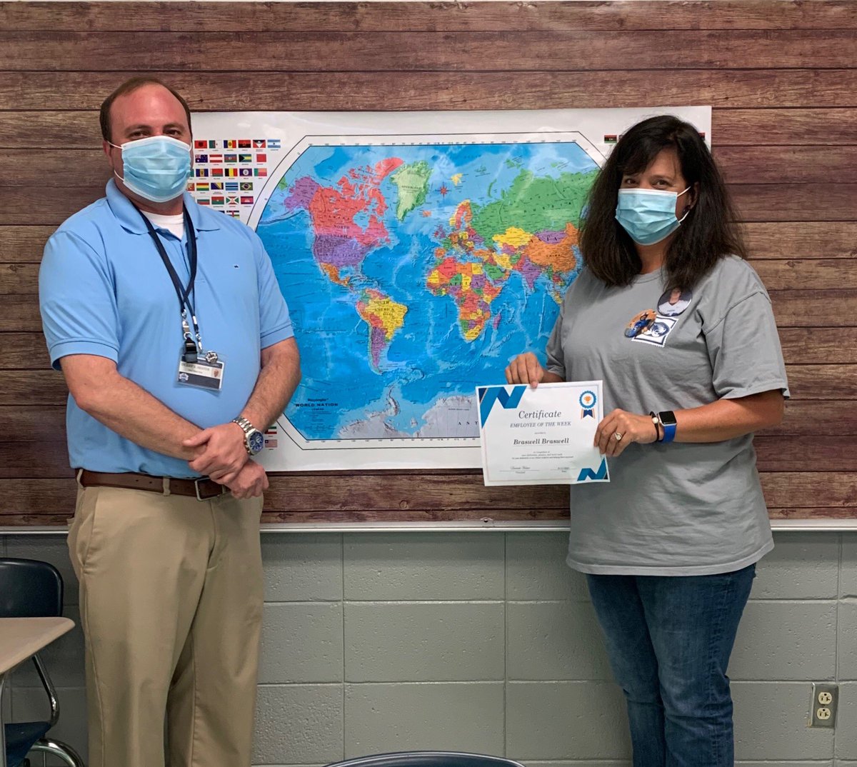 DMS_Tigers's tweet photo. Congratulations to our Employees of the Week! Thank you Mrs. Braswell and Mrs. Webb for all that both of you do for DMS!! #DMSgamechangers https://t.co/wnGHH5Wnmv