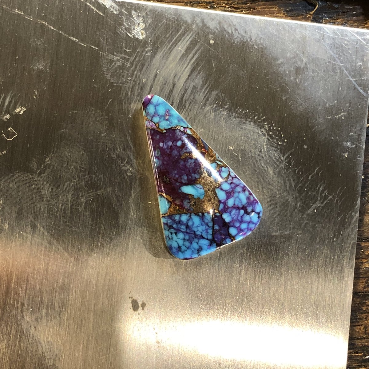 thatsilverchick's tweet image. Who’s up for a giveaway? 🤔
Ends next Saturday, this stone will be made into a ring of your size! 💜

Follow and retweet to enter!

Thanks for looking!✨
