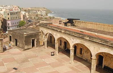 2. Fort San Cristobal, Old San Juan.It’s the largest fortress built in the Americas. There are various legends of tragic deaths that trapped their souls in the fort which still roam the site. Some reports include disembodied voices in multiple languages, Shadows, footsteps, etc