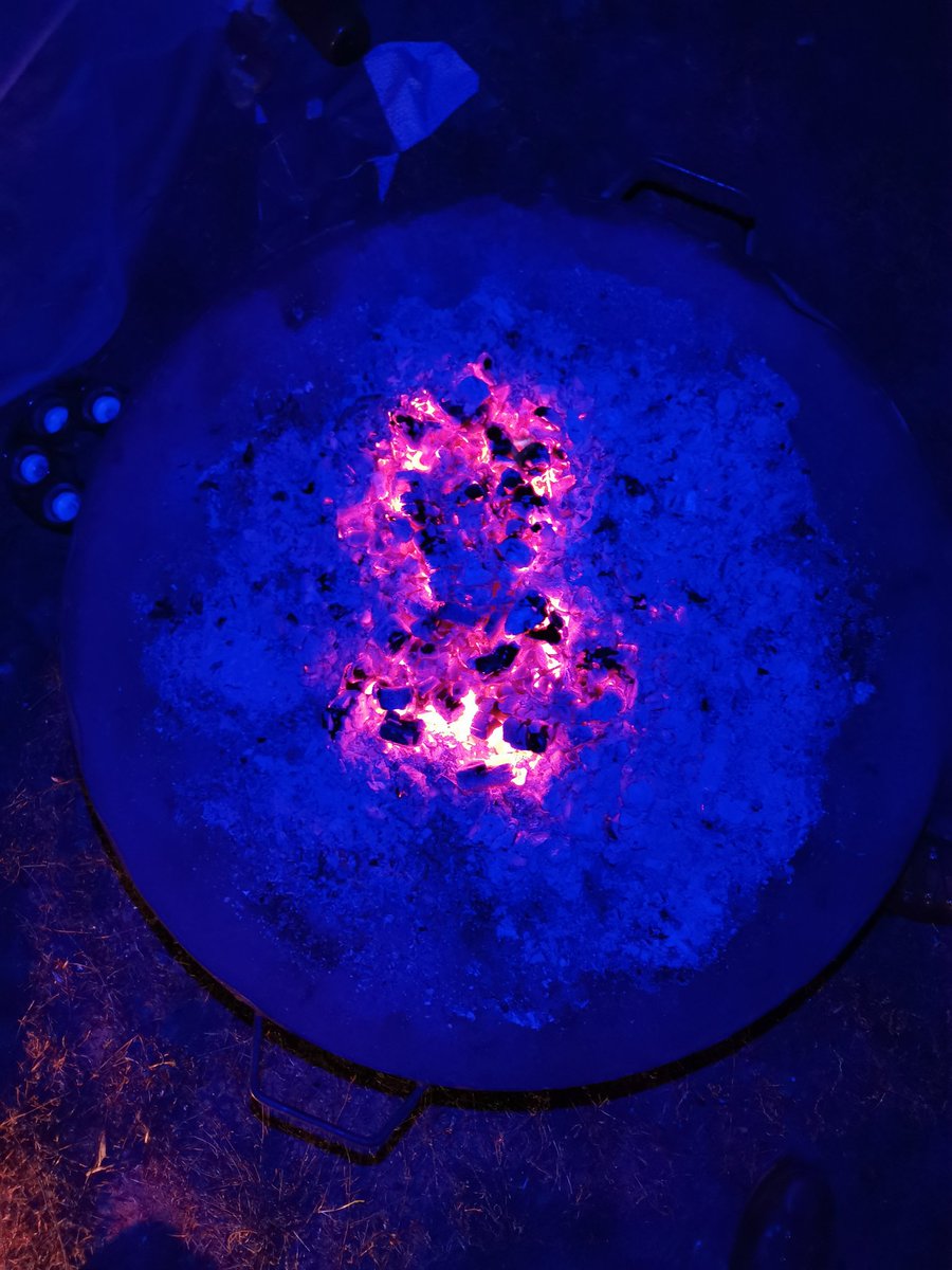 PbW_LVTh's tweet photo. #hauptsache ausschlafen. Zum #Weltkindertag lassen wir es auch mal gemütlich angehen und belassen die Kohten bis 9 im Schlummer. https://t.co/BTjbK8i1rv