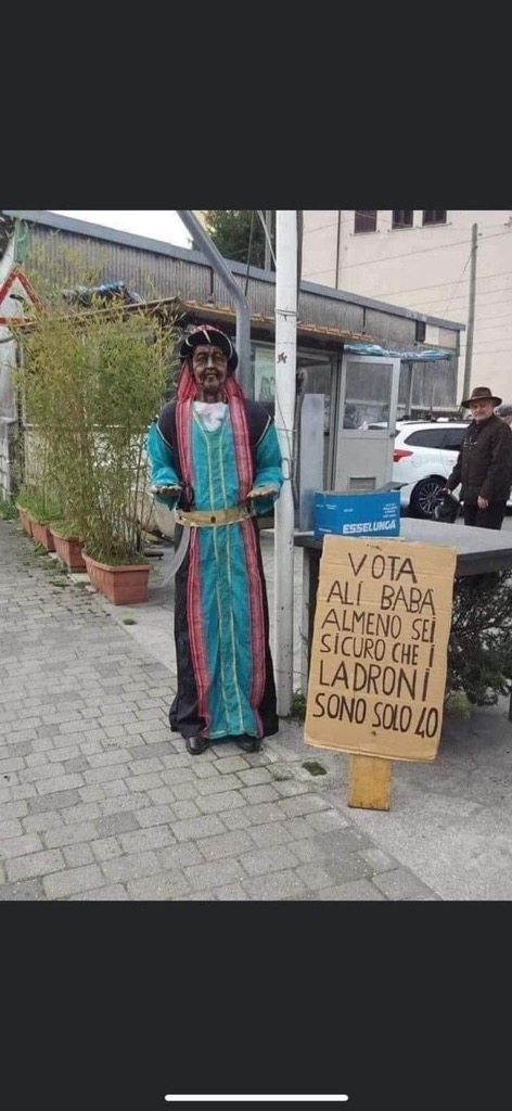 Gabriel30113929's tweet photo. Accetto suggerimenti da persone disinteressate (gli altri anni avevo il mio consigliere di fiducia oggi non più👁) https://t.co/1v2bNqU3Hx