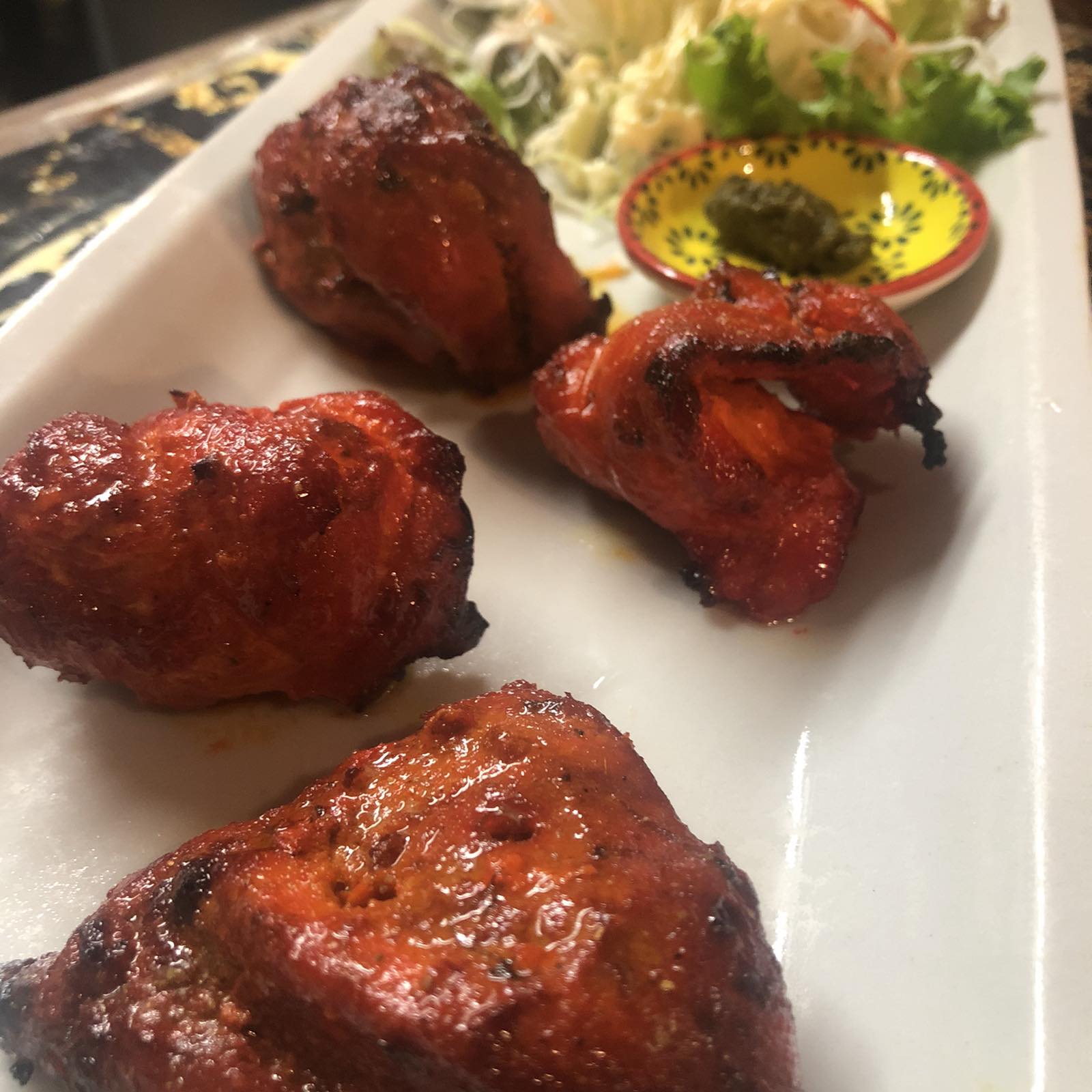 インディアンキッチン Rasoi ラソイ 連休special チキンティッカ 500円にて コロナビールと供にガブリといかがでしょうか 夜のお時間五時から お待ちしておりますよ T Co Eacnbpsabx Twitter