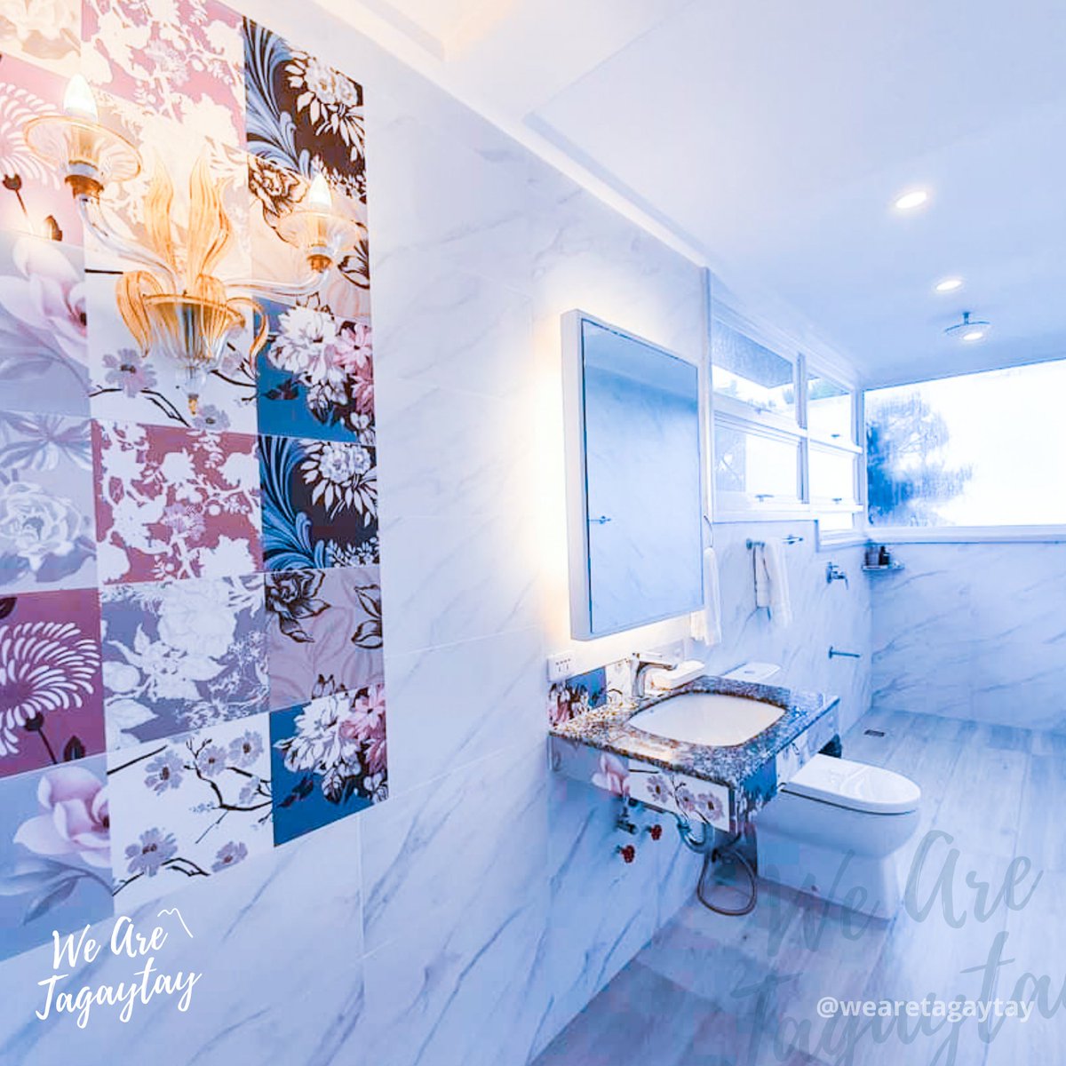 WeAreTagaytay's tweet photo. 💙The Carmelence View's Murano Suite😍

📍 117 Villa Carmelence 2, Tagaytay-Nasugbu Hwy, Maharlika West,, Tagaytay City Proper, Tagaytay, Cavite
📸 Anna Marie

RATES + HOW TO BOOK A STAY
👉 https://t.co/6Pstz8OKDx

TAGAYTAY STAYCATION 😌
👉 https://t.co/fNYkG1dLdi

#WeAreTagaytay https://t.co/gvG6azWYiW