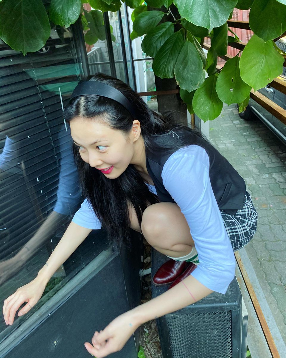HyunA pics🍒 tweet media