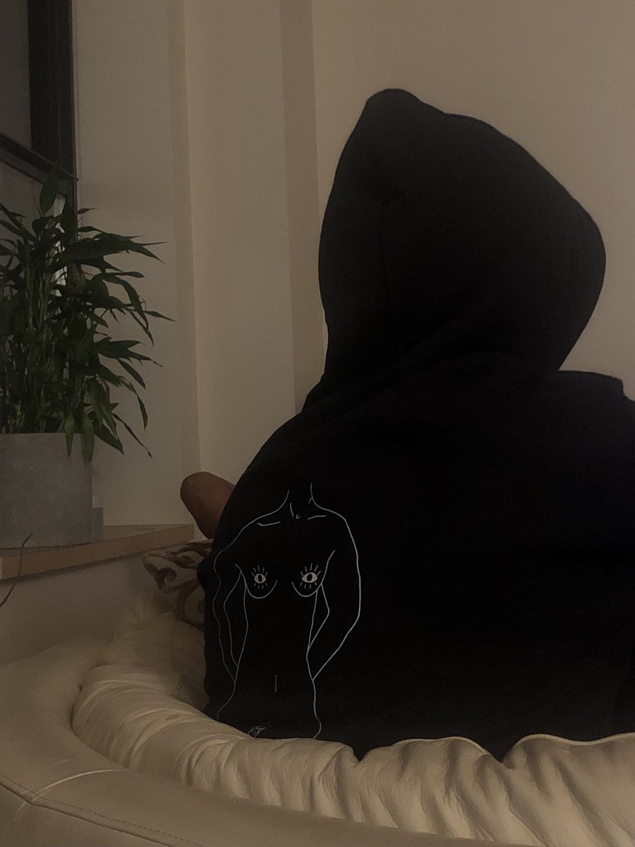 honnetebas's tweet image. #CLEANVERSION