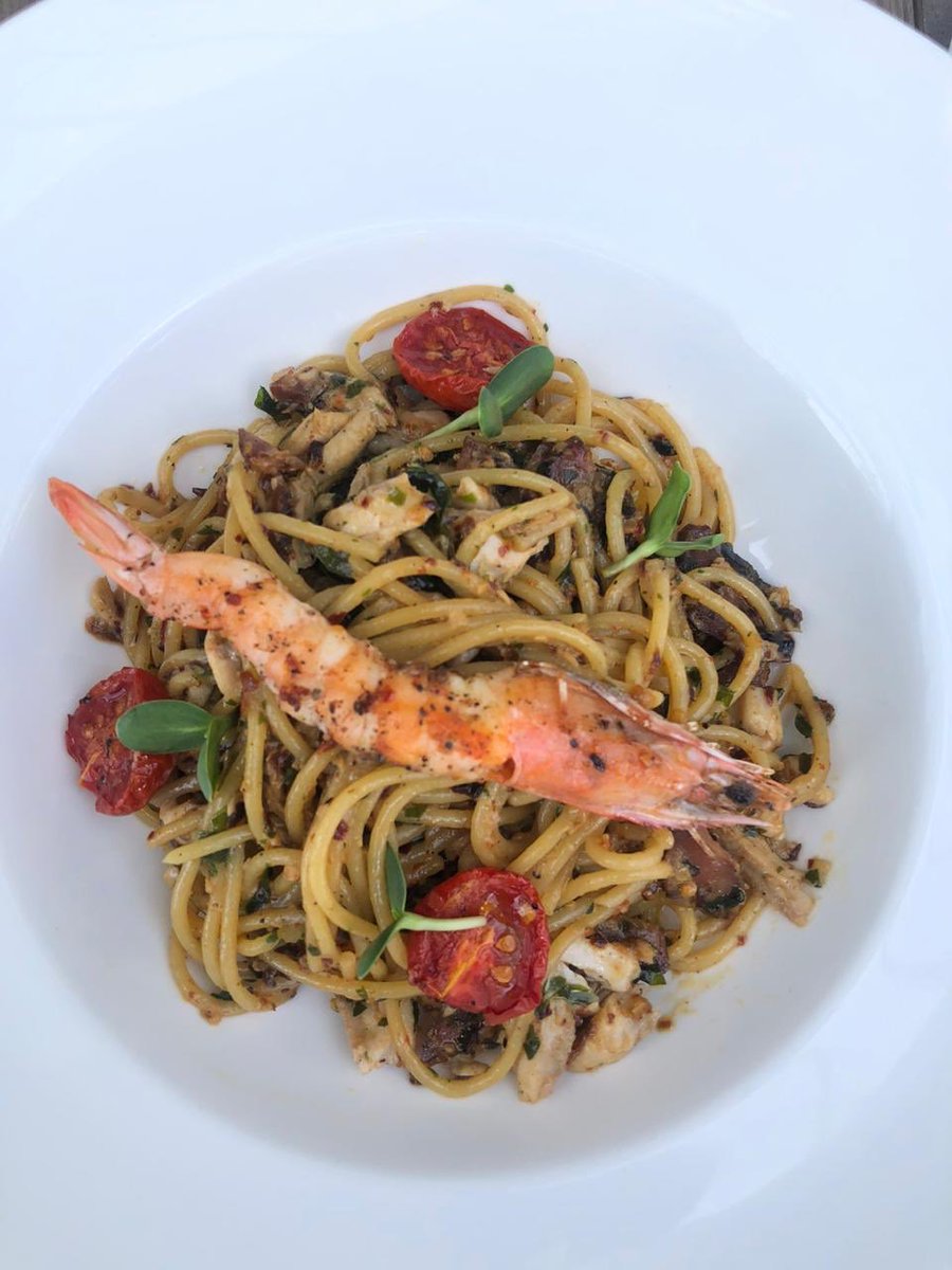 Our revamped 𝘐𝘵𝘢𝘭𝘺 𝘮𝘦𝘦𝘵𝘴 𝘔𝘢𝘭𝘥𝘪𝘷𝘦𝘴 now available on our à la carte menu. ⁣
⁣
#saltcafeandrestaurant ⁣⁣ ⁣
#restaurant #malecity #maldives⁣ ⁣
#supportlocalbusinessesmv