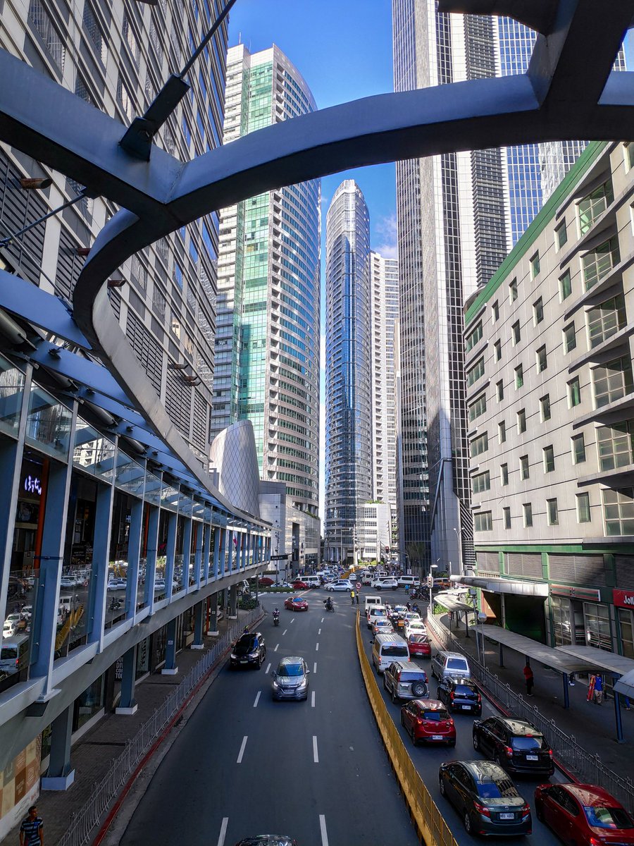 ushabellebongo's tweet photo. Missing Makati https://t.co/vgvlVcW6q3
